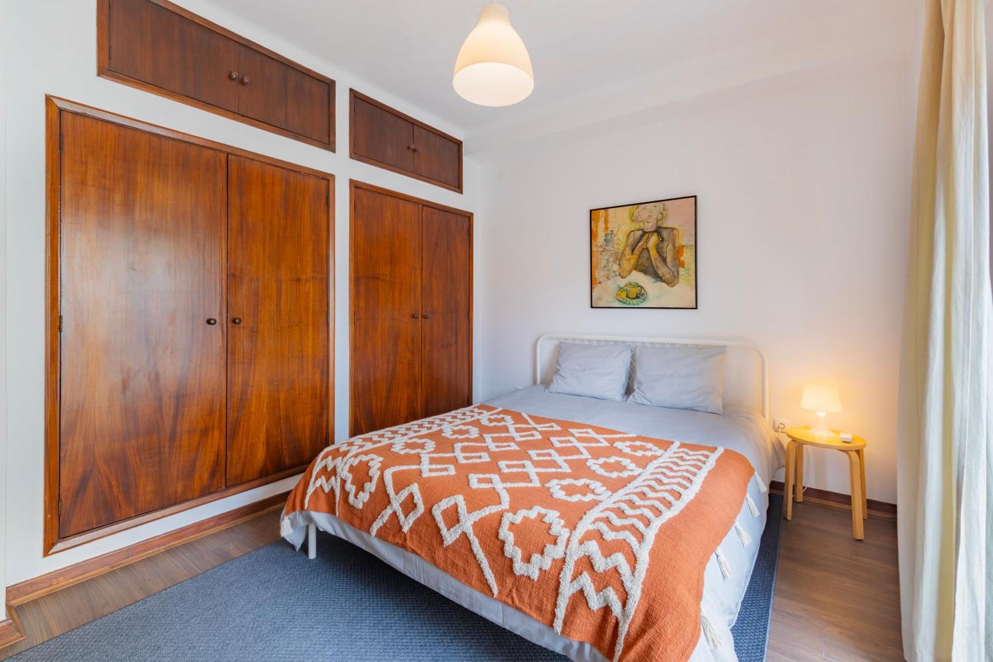 Cosy Remodeled Apartment In The City Center Fundão Exterior foto